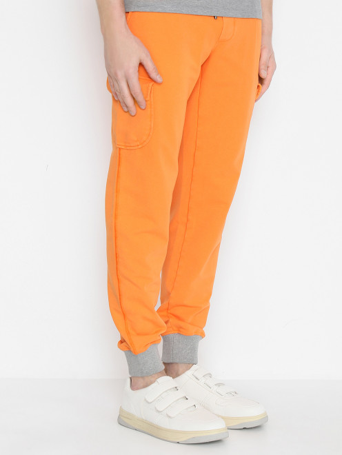 Трикотажные брюки из хлопка с накладными карманами Capobianco - МодельВерхНиз